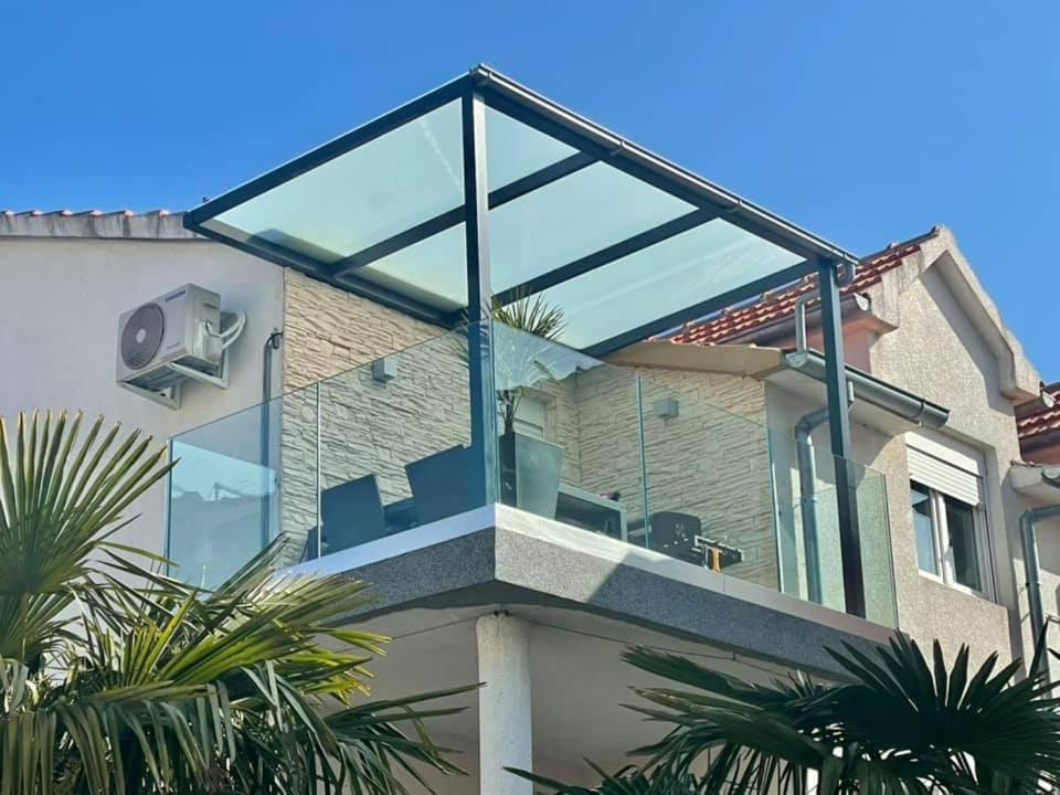 Guerilla Choice Lägenhet Vodice Exteriör bild